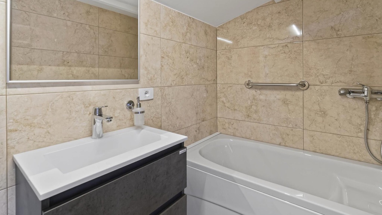 Photo of Bathroom in Grabri