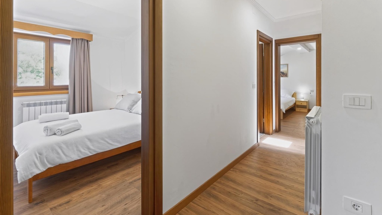 Photo of Bedroom in Grabri