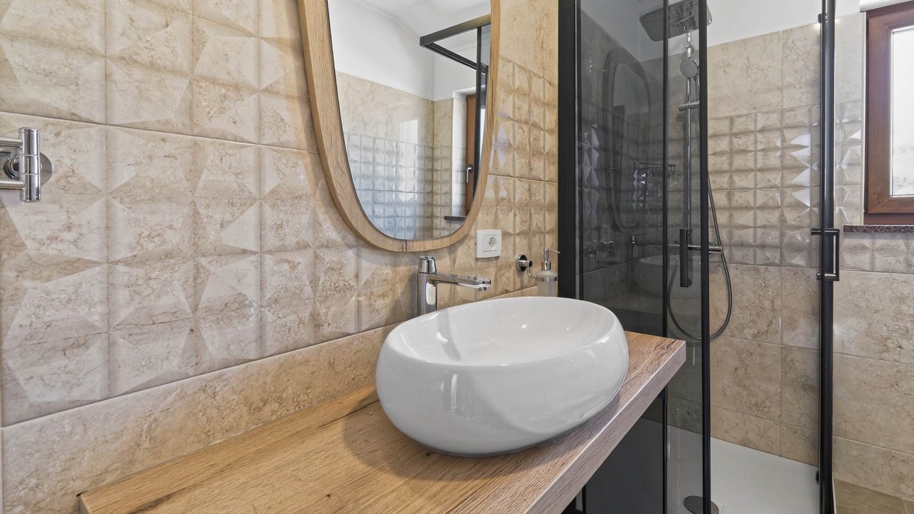 Photo of Bathroom in Grabri