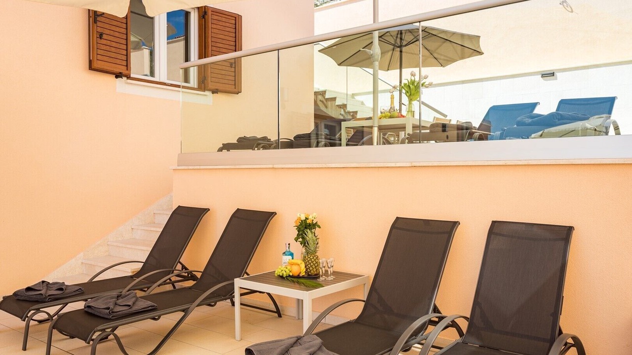 Photo of Patio Balcony in Segotici