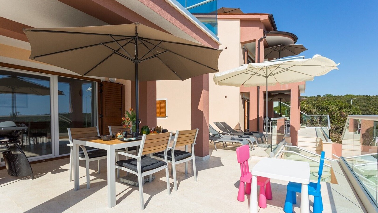 Photo of Outdoor in Segotici
