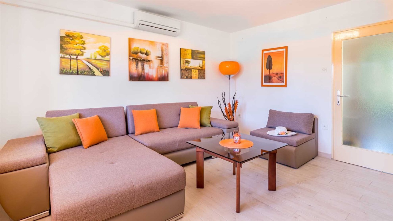 Photo of Livingroom in Jurandvor