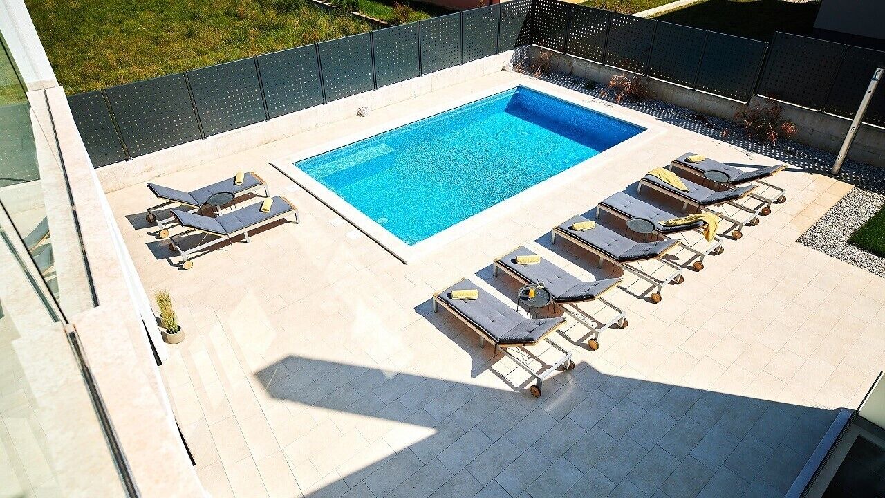 Photo of Outdoor in Kastel