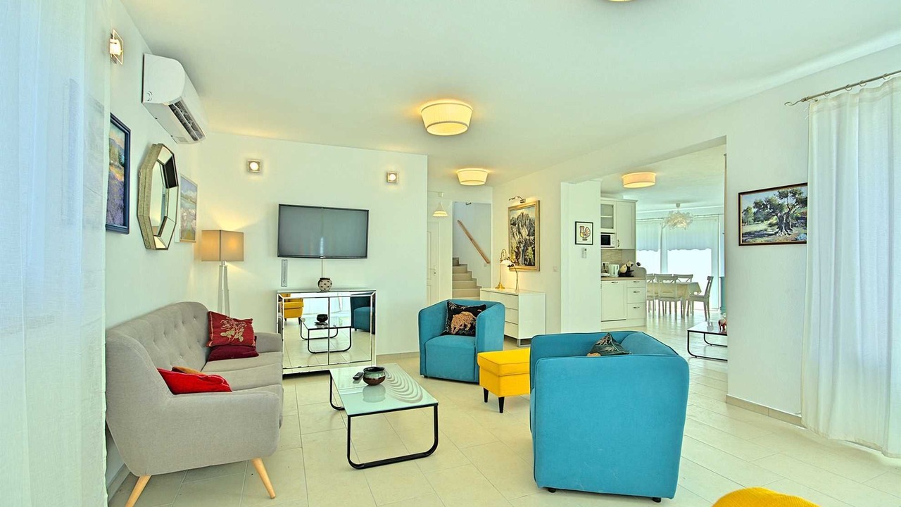 Photo of Livingroom in Vosteni