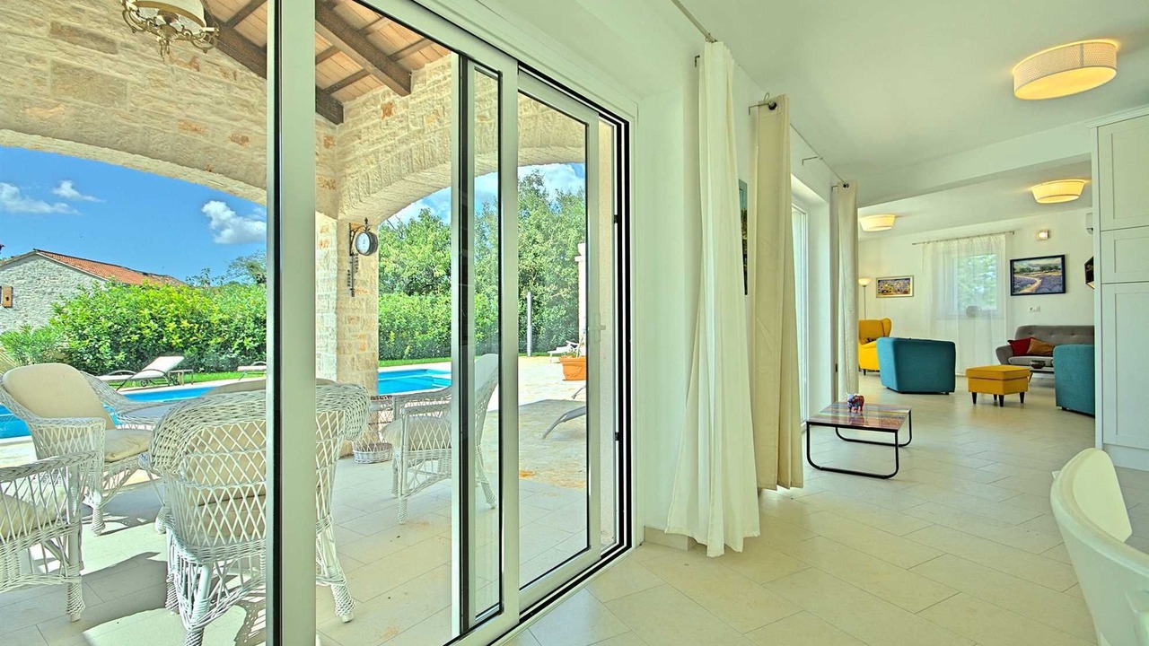 Photo of Livingroom in Vosteni