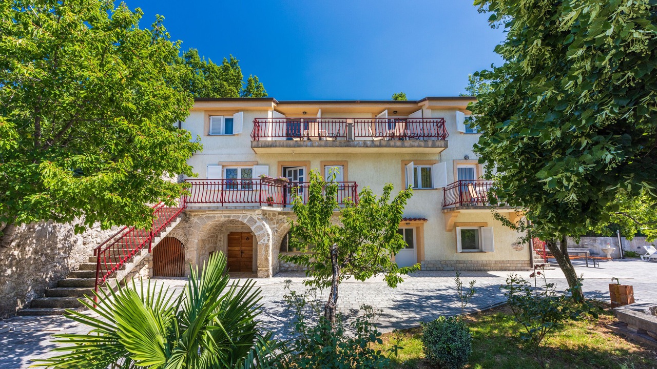 Photo of Outdoor in Grizane