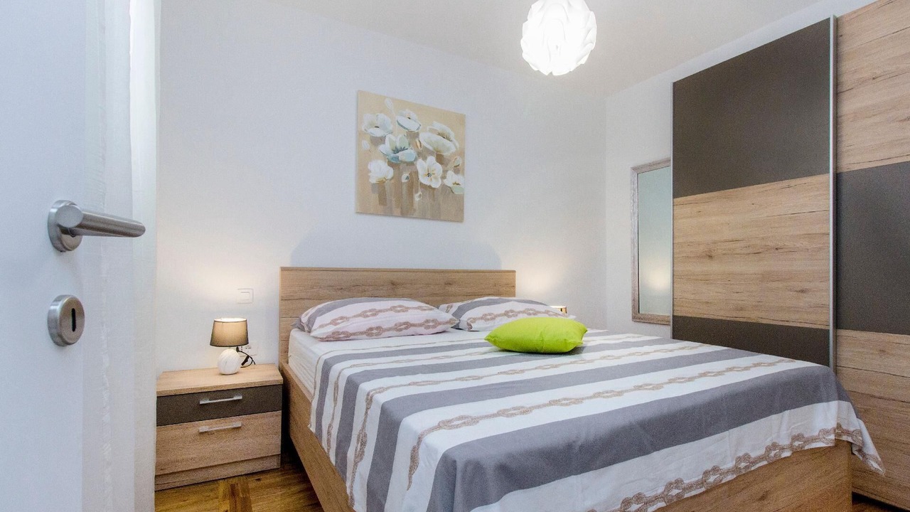 Photo of Bedroom in Grebastica