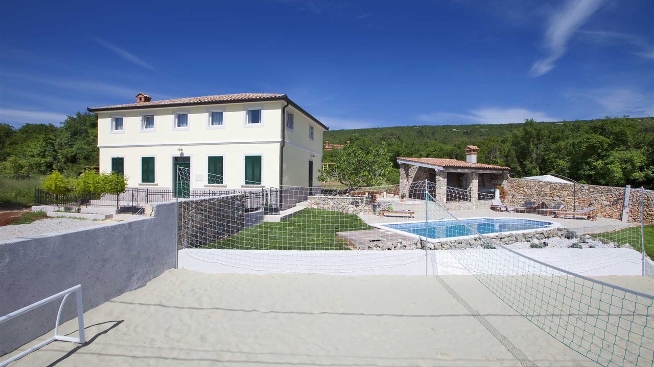 Photo of Outdoor in Rasa
