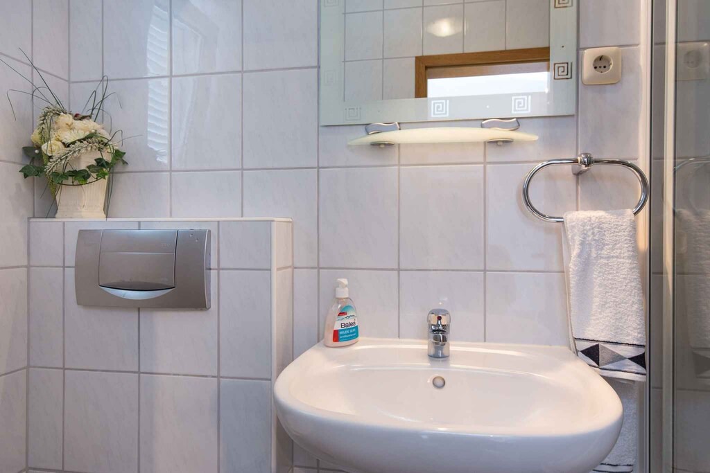 Photo of Bathroom in Salatic