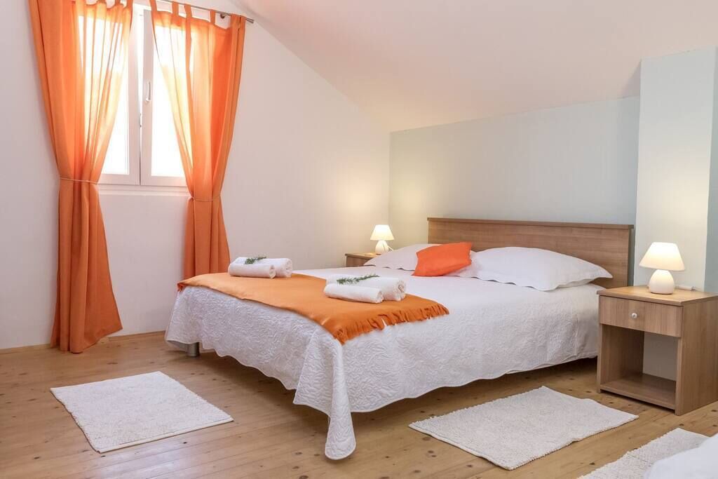 Photo of Bedroom in Molat