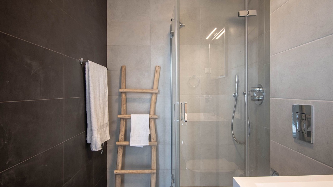 Photo of Bathroom in Diminici