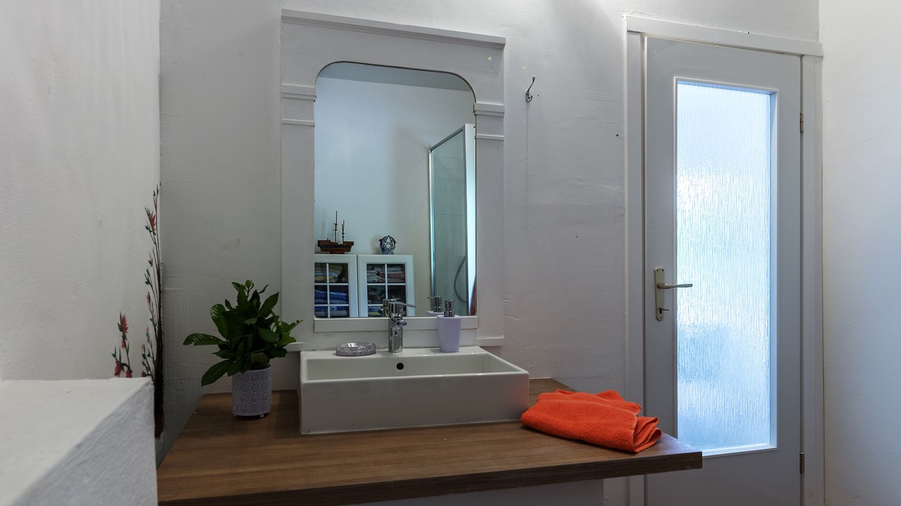 Photo of Bathroom in Liganj