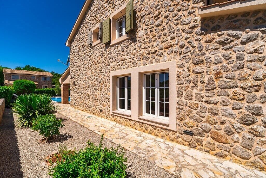 Photo of Outdoor in Risika