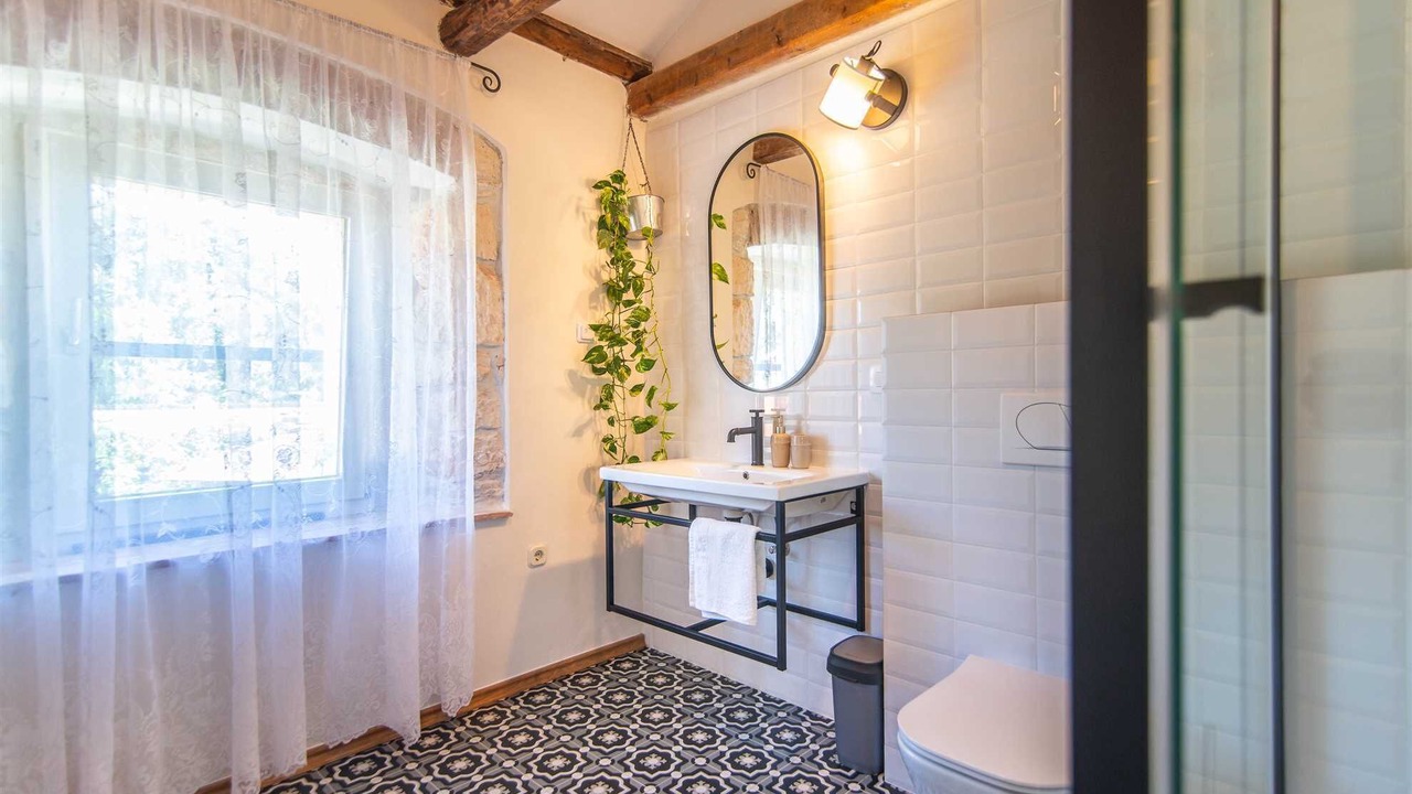Photo of Bathroom in Radini