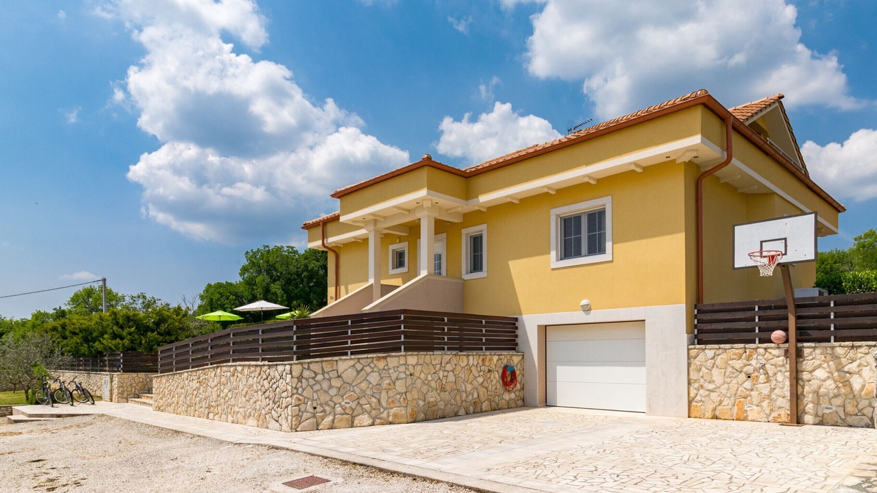 Photo of Outdoor in Rakalj
