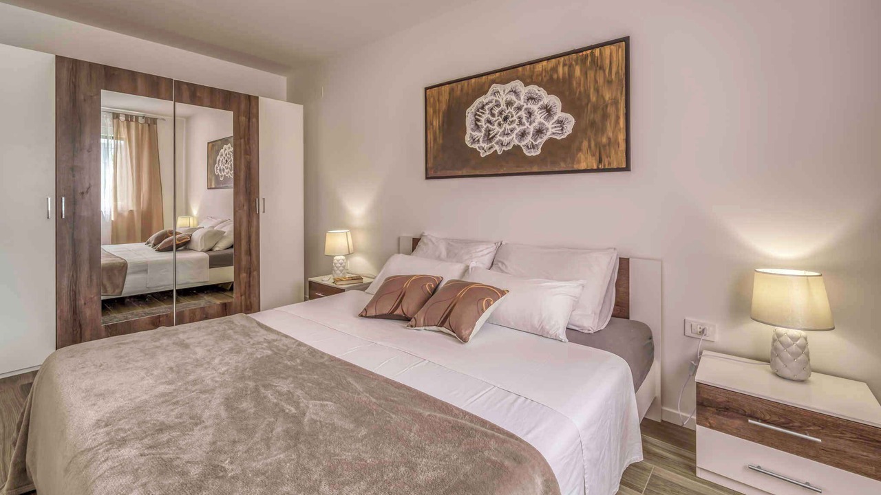 Photo of Bedroom in Porat