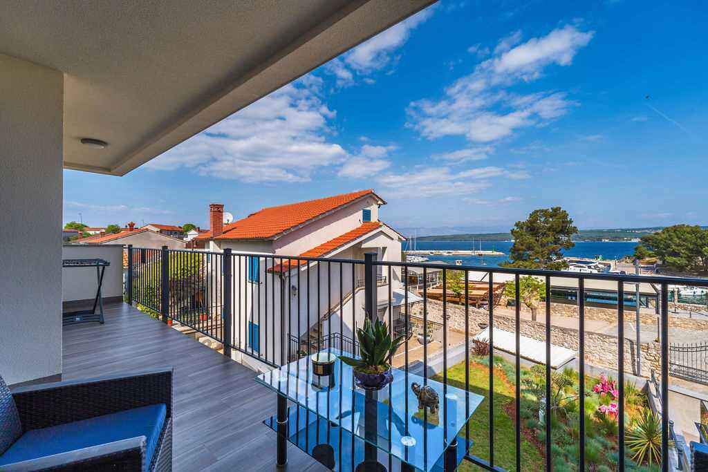 Photo of Outdoor in Porat