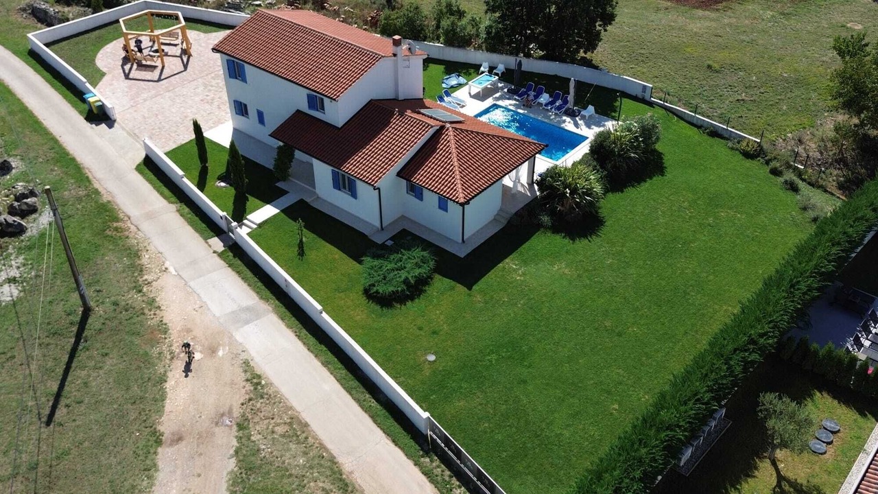 Photo of Outdoor in Jursici