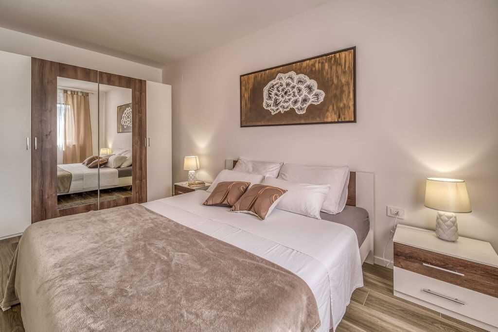 Photo of Bedroom in Porat