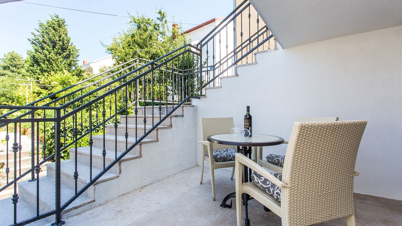 Photo of Outdoor in Baska