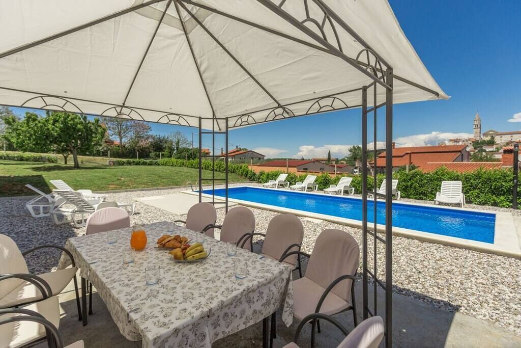 Photo of Outdoor in Strpacici