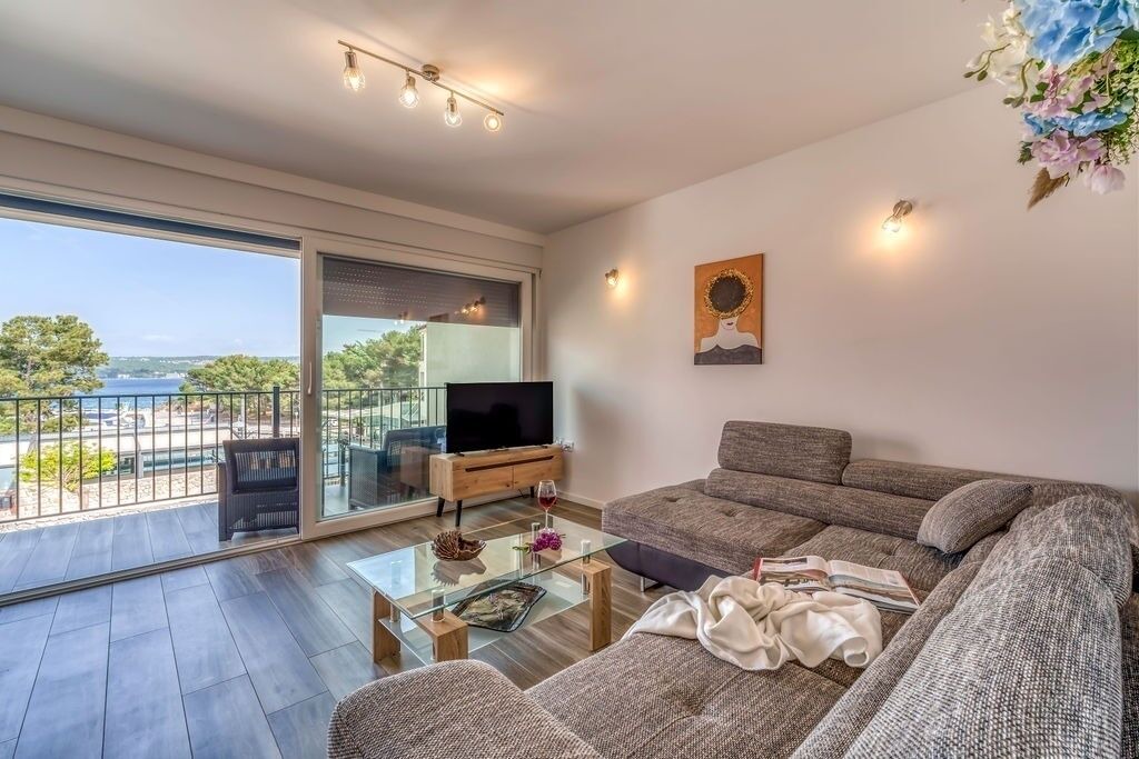 Photo of Livingroom in Porat
