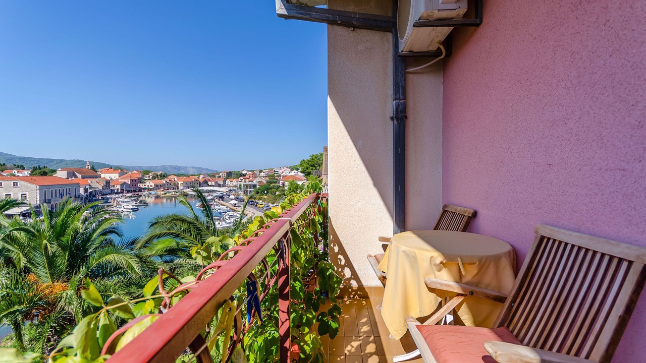 Photo of Patio Balcony in Vrboska