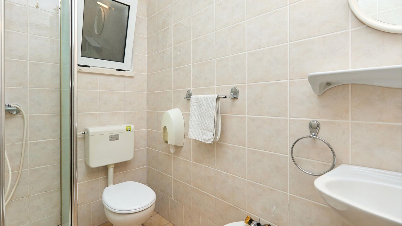 Photo of Bathroom in Saplunara