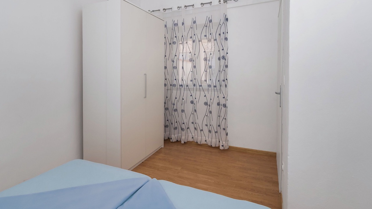 Photo of Bedroom in Tribunj
