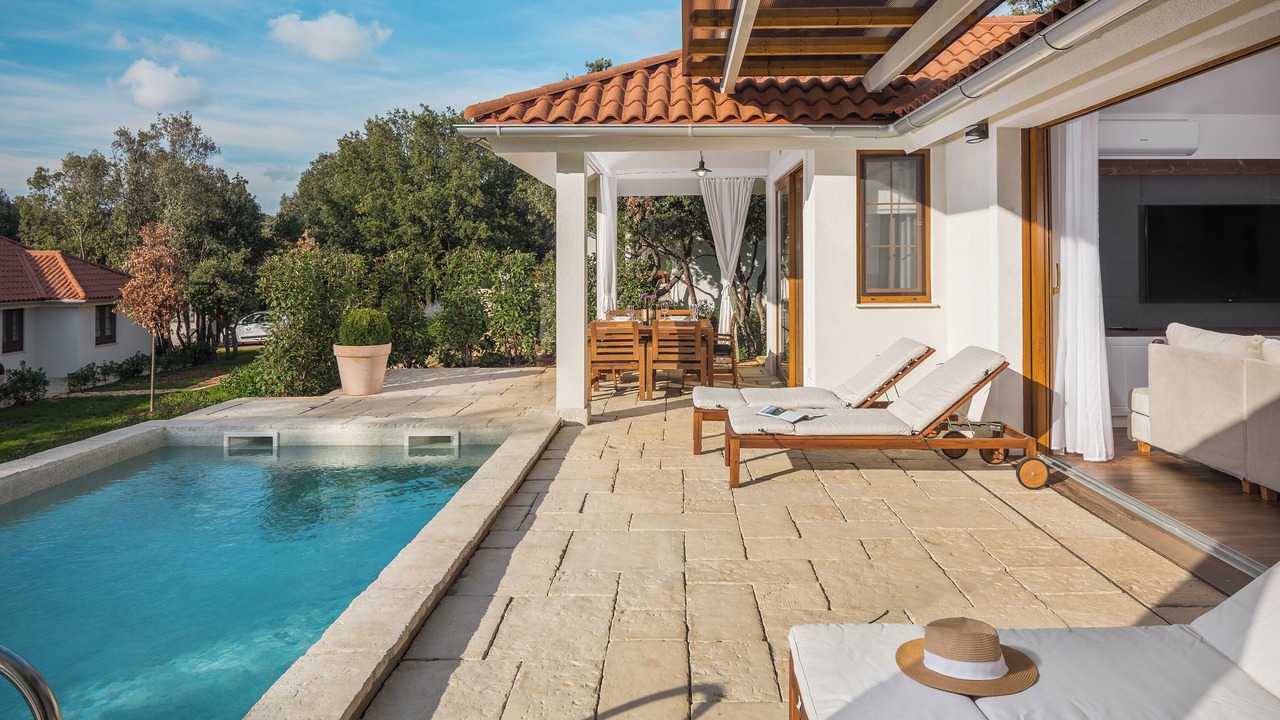 Photo of Patio Balcony in Bale