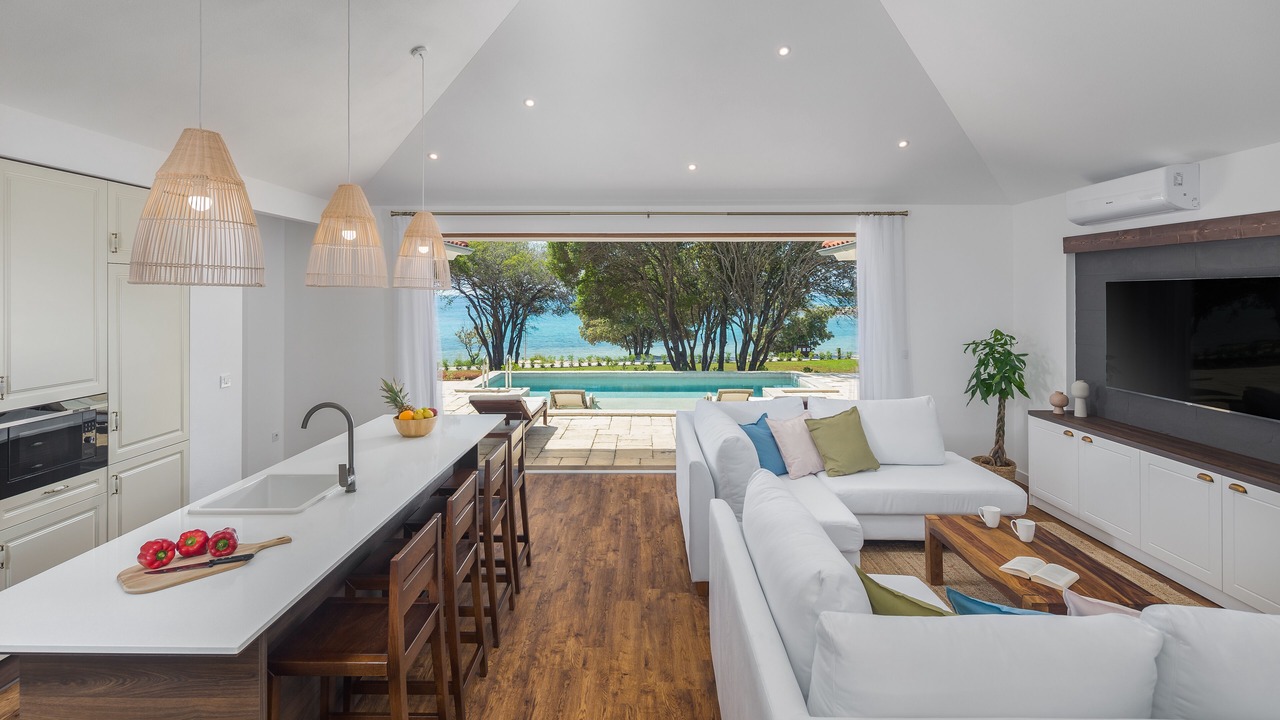 Photo of Livingroom in Bale