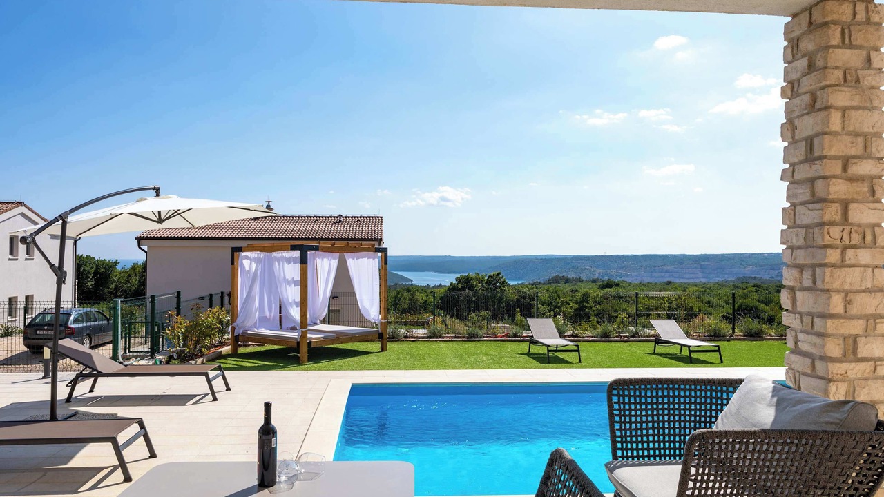 Photo of Outdoor in Diminici