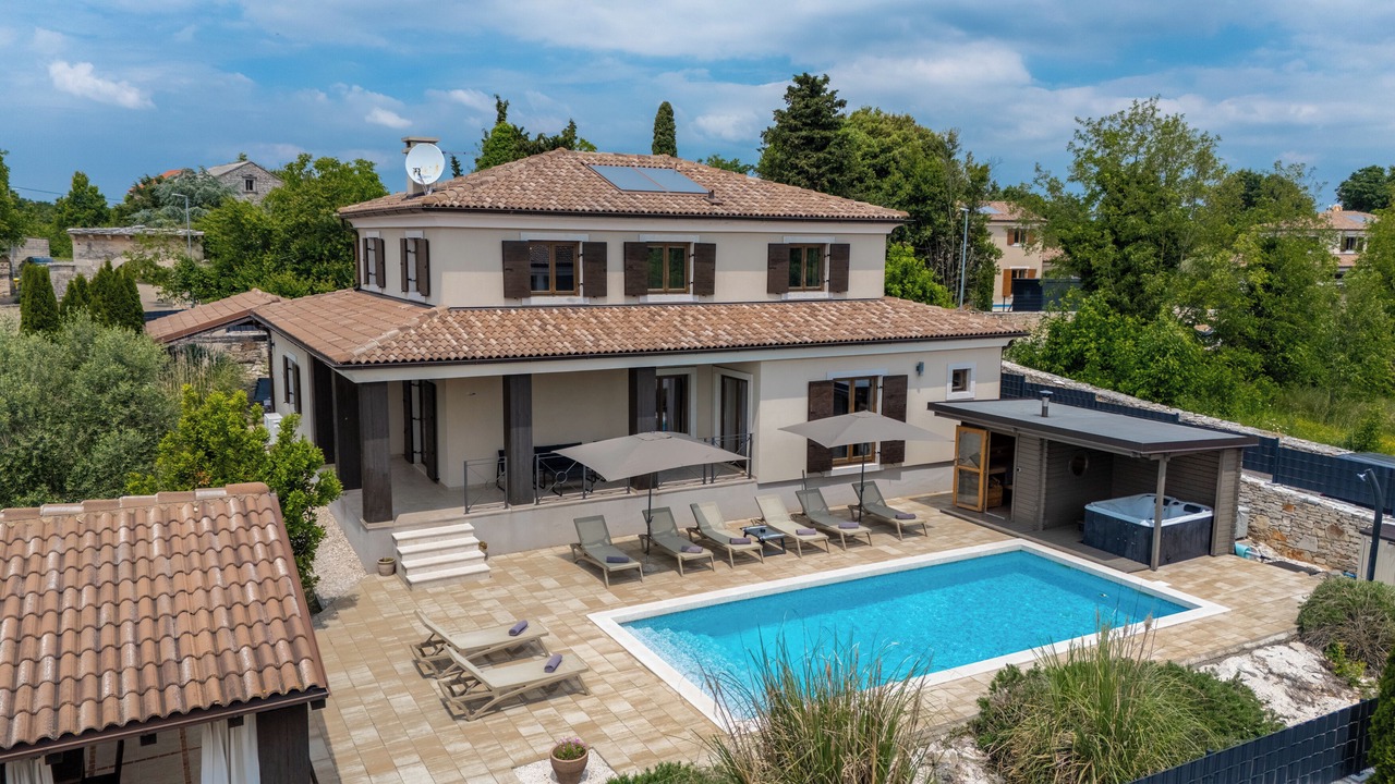 Photo of Outdoor in Jursici
