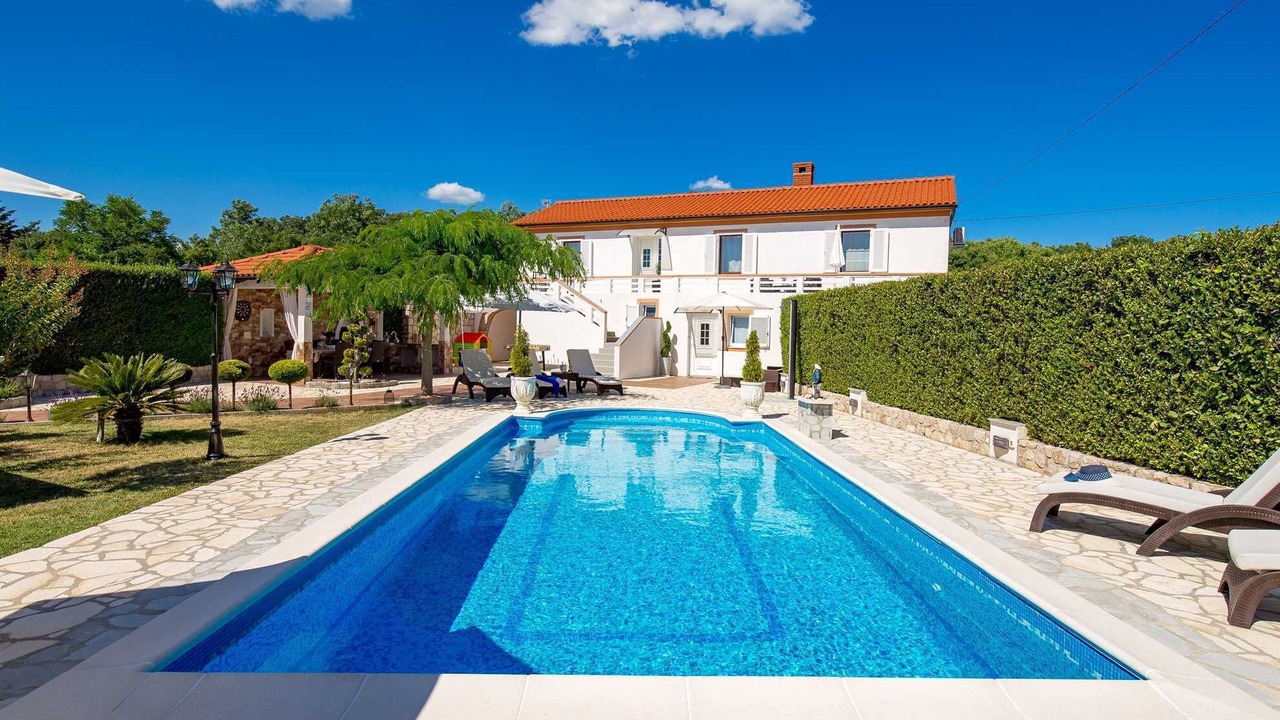 Photo of Outdoor in Kras