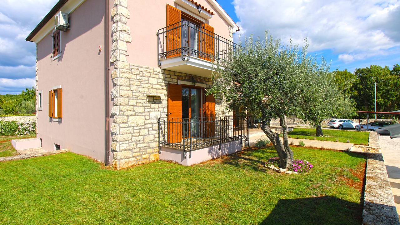 Photo of Outdoor in Vosteni