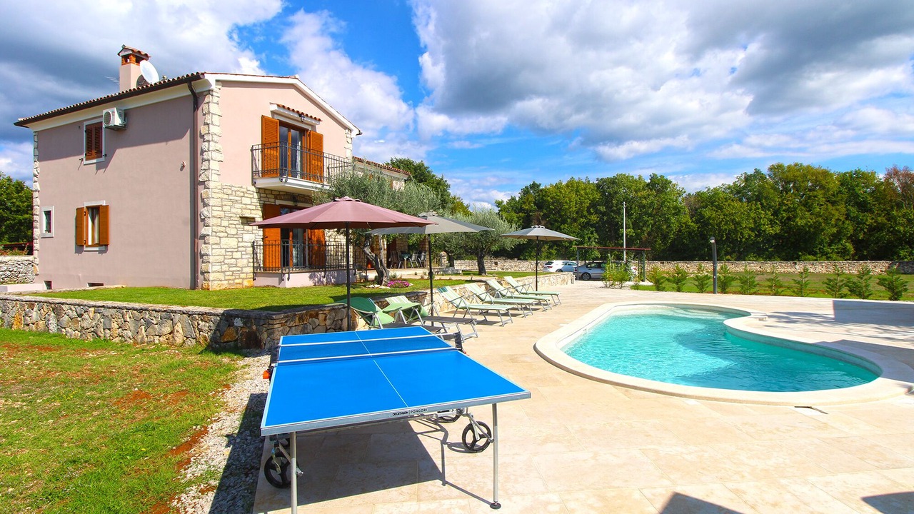 Photo of Patio Balcony in Vosteni