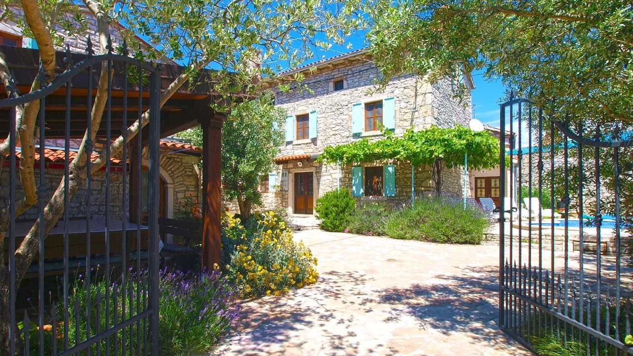 Photo of Outdoor in Orihi