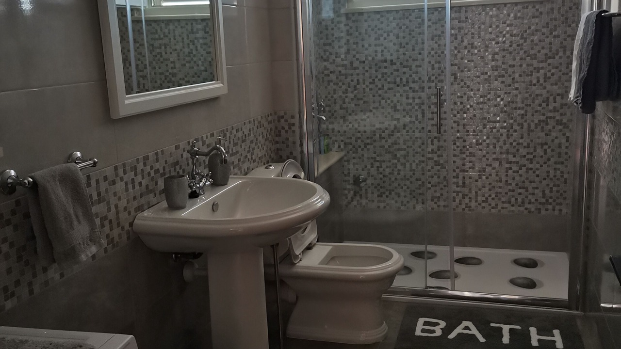 Photo of Bathroom in Mirce