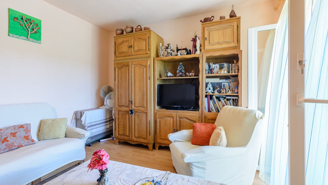 Photo of Livingroom in Mirce