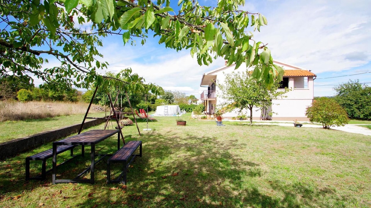 Photo of Outdoor in Sajini
