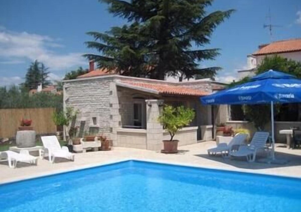 Photo of Outdoor in Buici