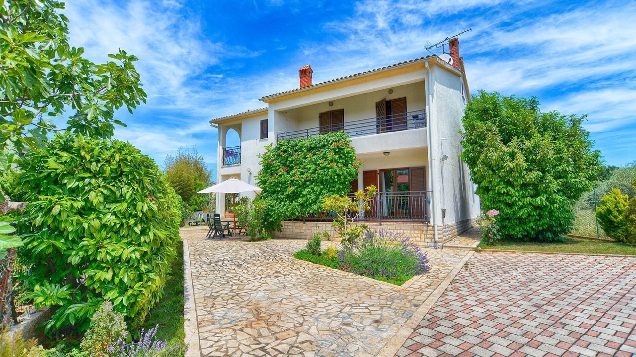 Photo of Outdoor in Valbandon