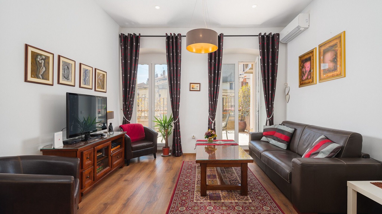 Photo of Livingroom in City Center