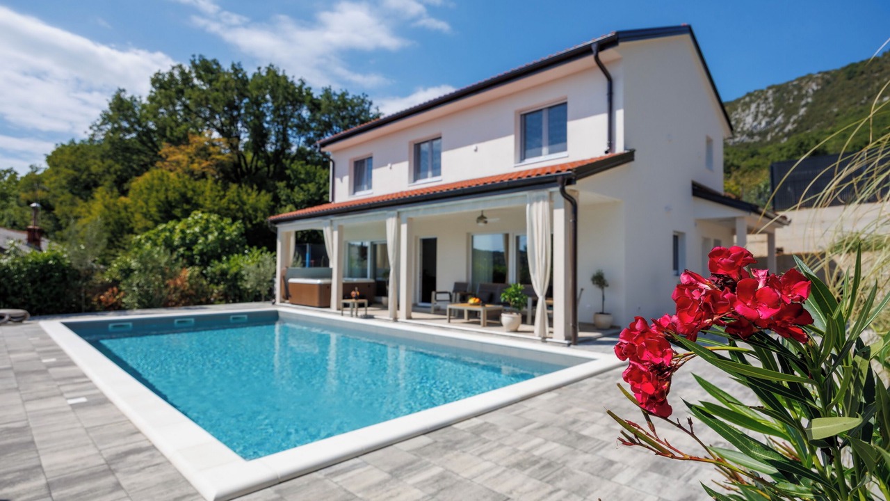 Photo of Outdoor in Bribir