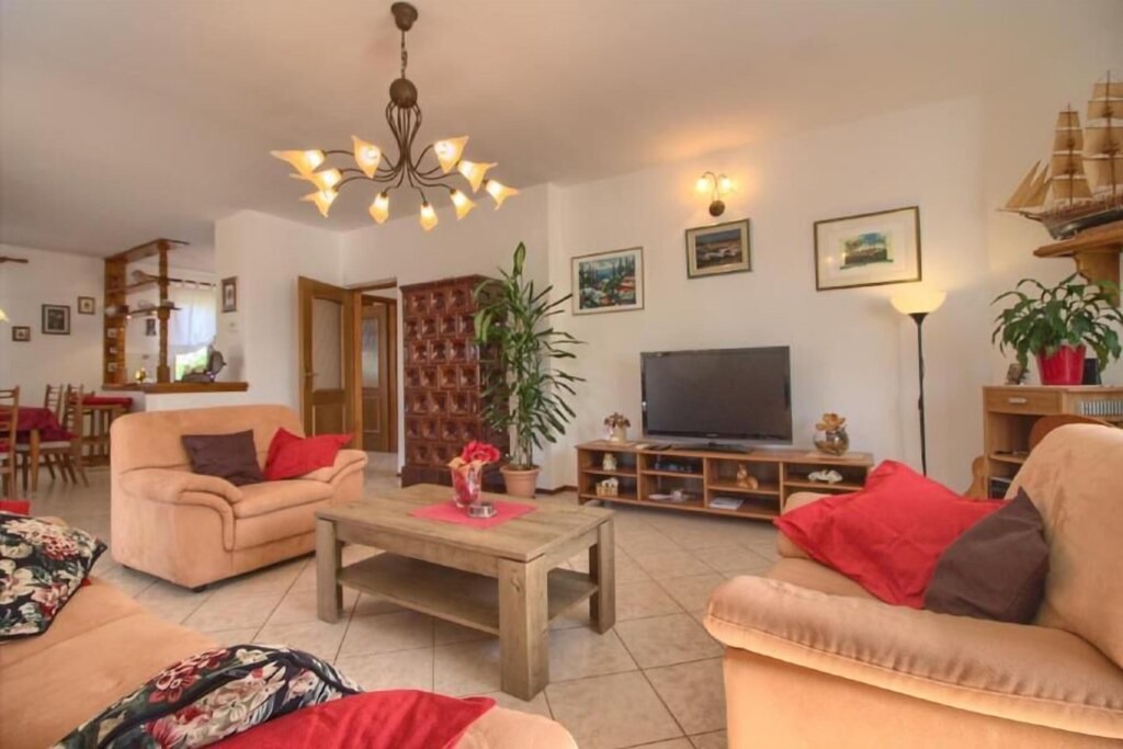 Photo of Livingroom in Sisan