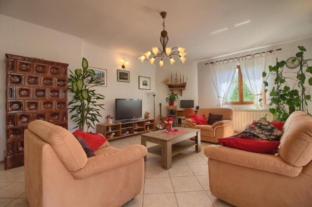 Photo of Livingroom in Sisan