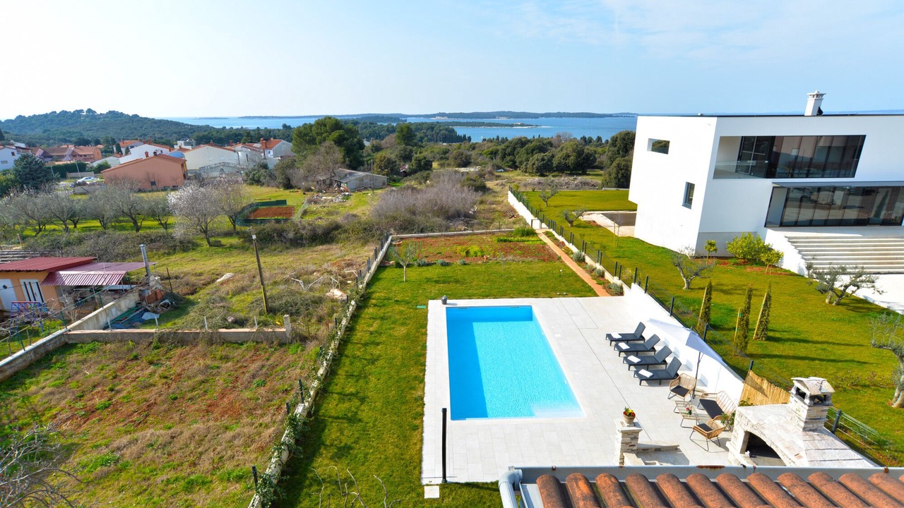 Photo of Outdoor in Stinjan
