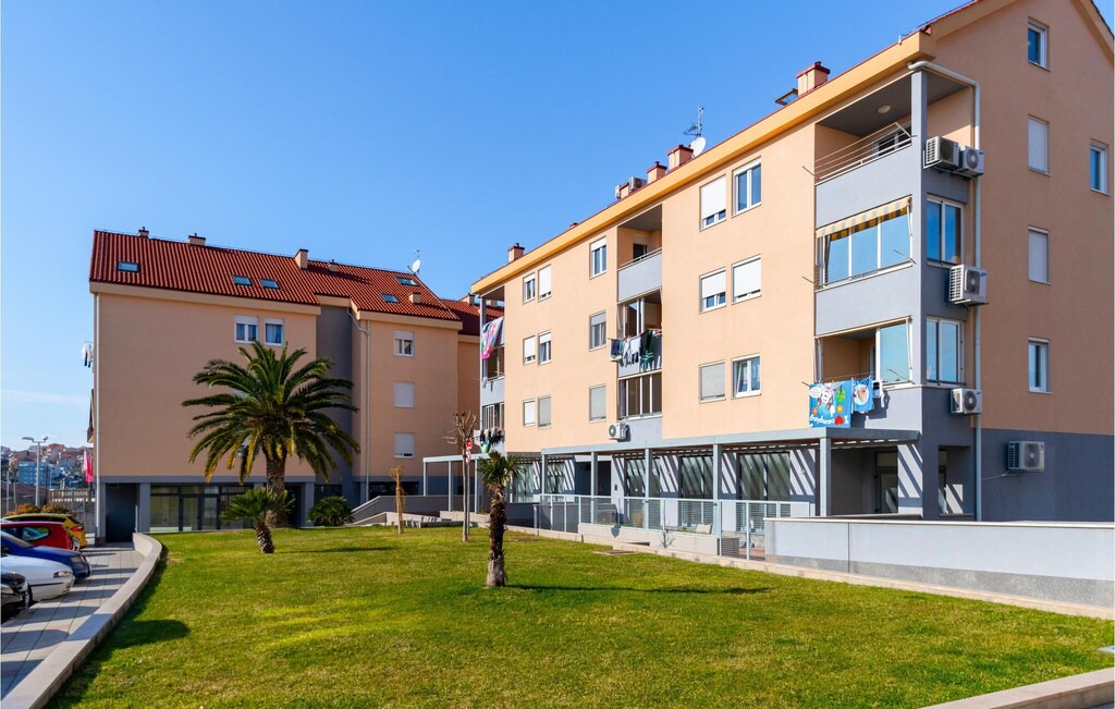 Photo of Buildings in Mejasi