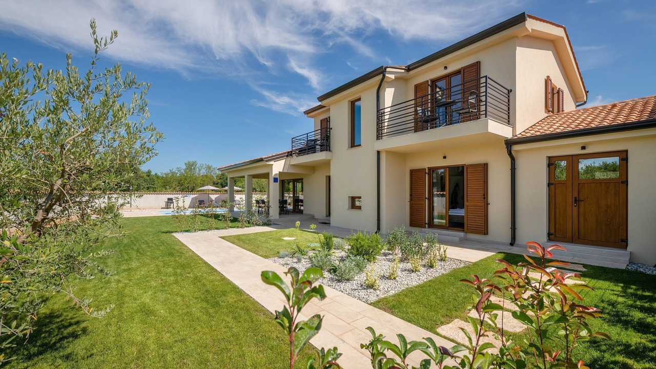 Photo of Outdoor in Gulici
