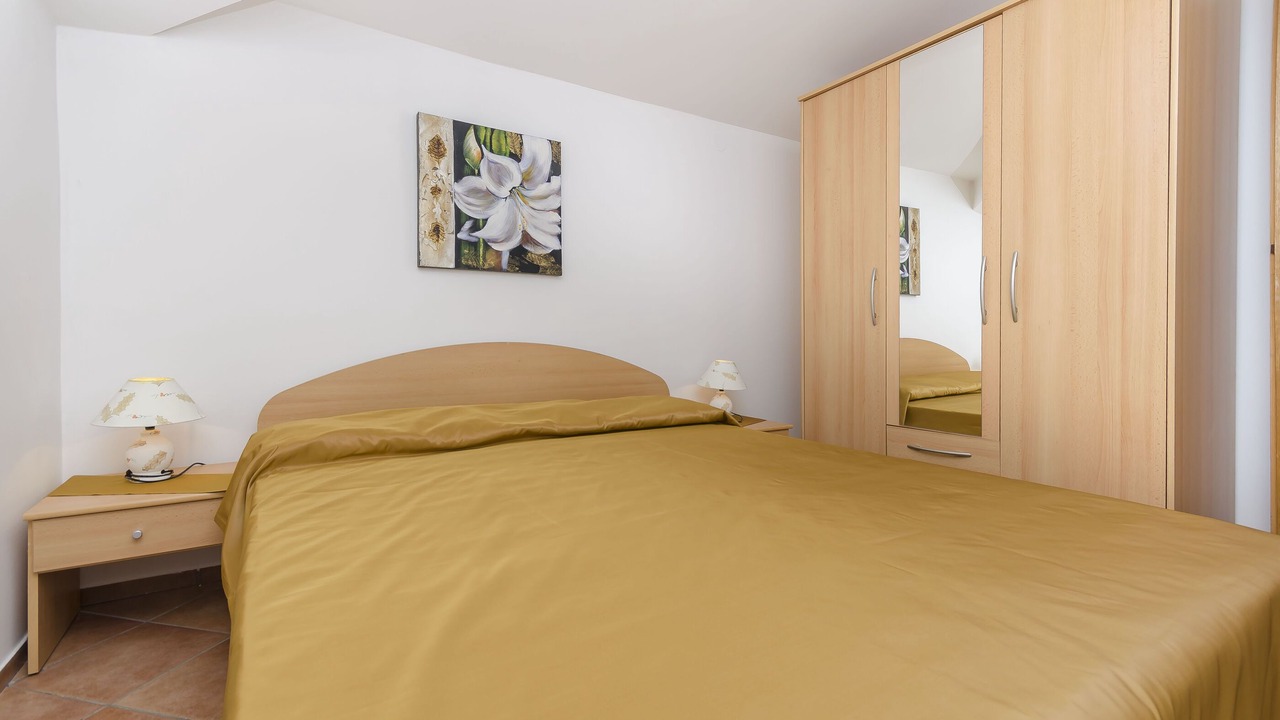 Photo of Bedroom in Srima